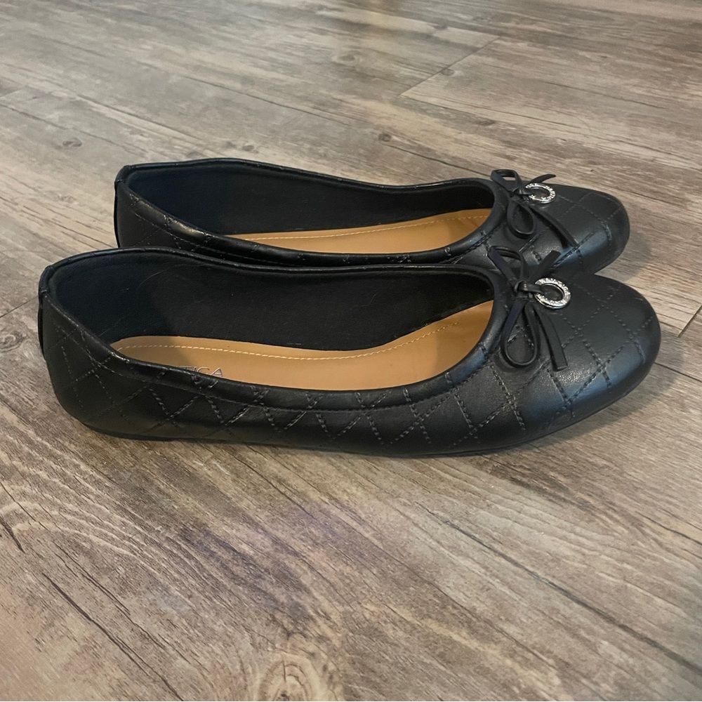 Nautica Black Quilted Ballet Flats with Bow